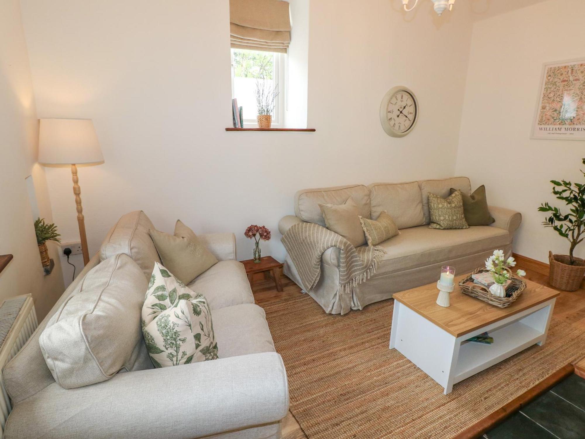 The Stables Villa Haverfordwest Bagian luar foto