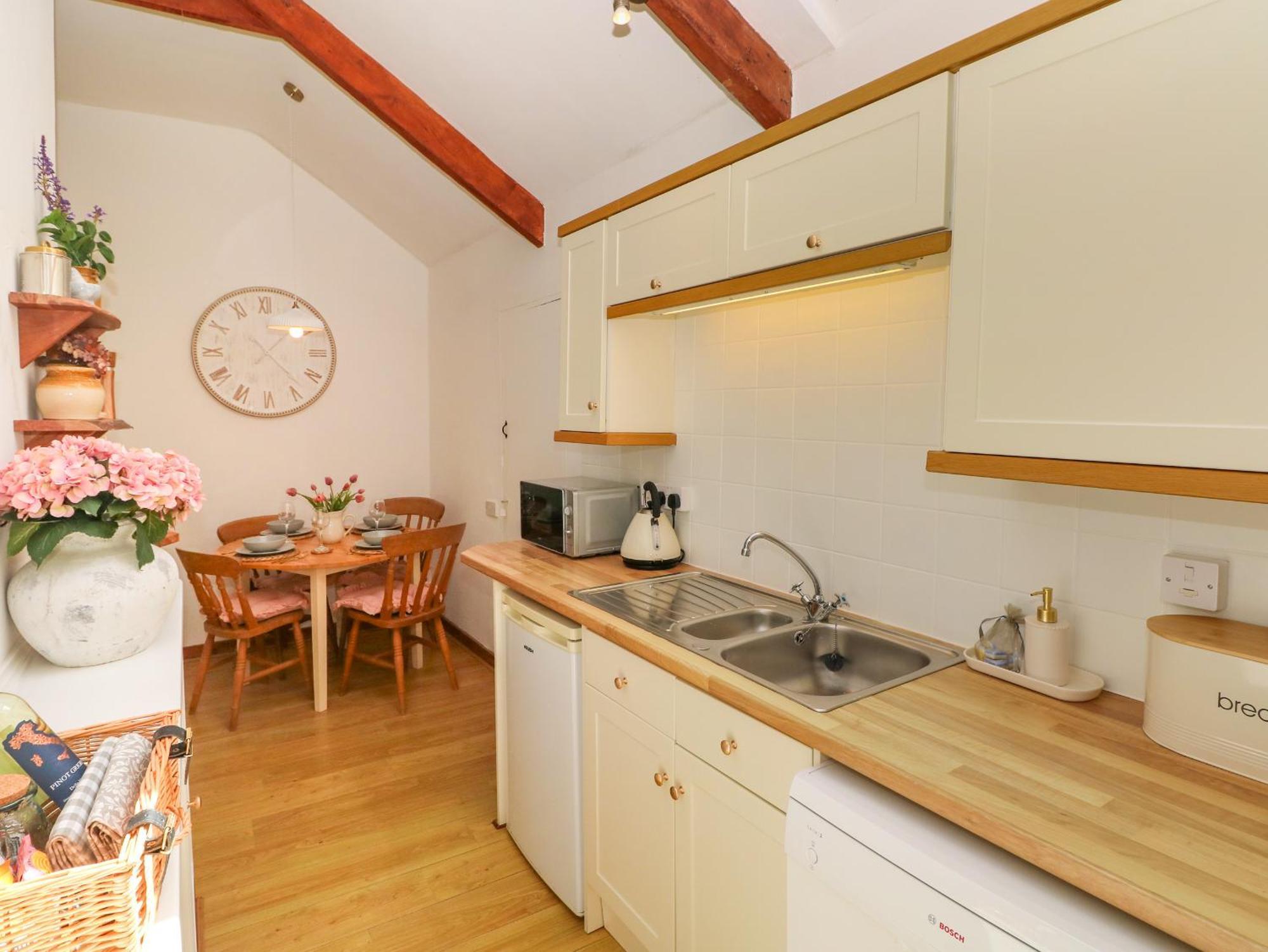 The Stables Villa Haverfordwest Bagian luar foto